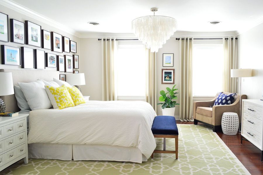 Selecting Bedroom Furniture Layouts